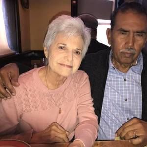 Meet your Posher, Gloria